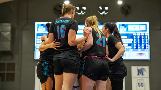 Team Huddle at Memphis