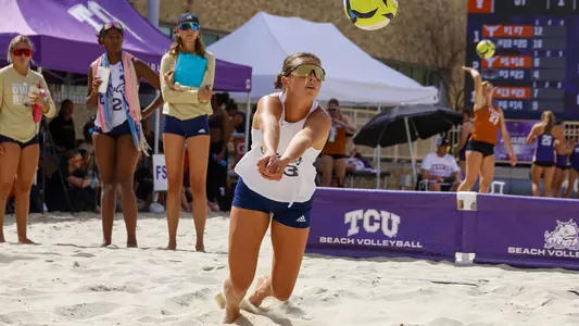 Julie Honzovicova vs. Texas