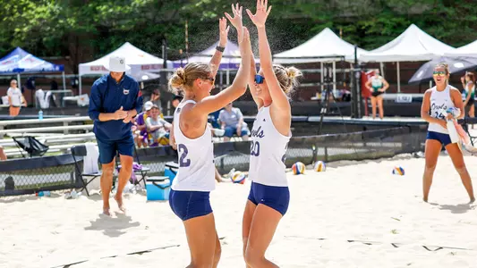 Ashleigh Adams and Marketa Svozilova