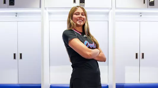 Madi Gewirtz Signed Photo