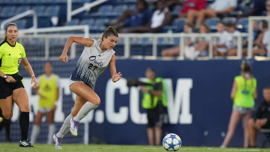 Hailey Santiago vs. Loyola