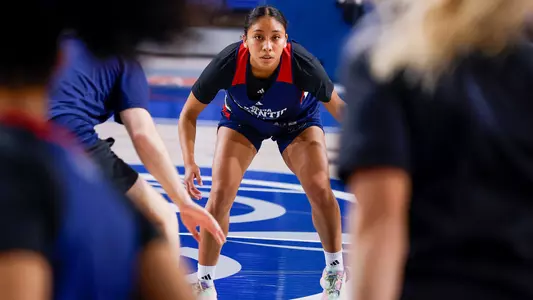 Ineivi Plata first practice of 2025-26