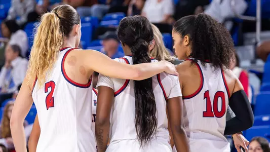 Team Huddle vs. Rice