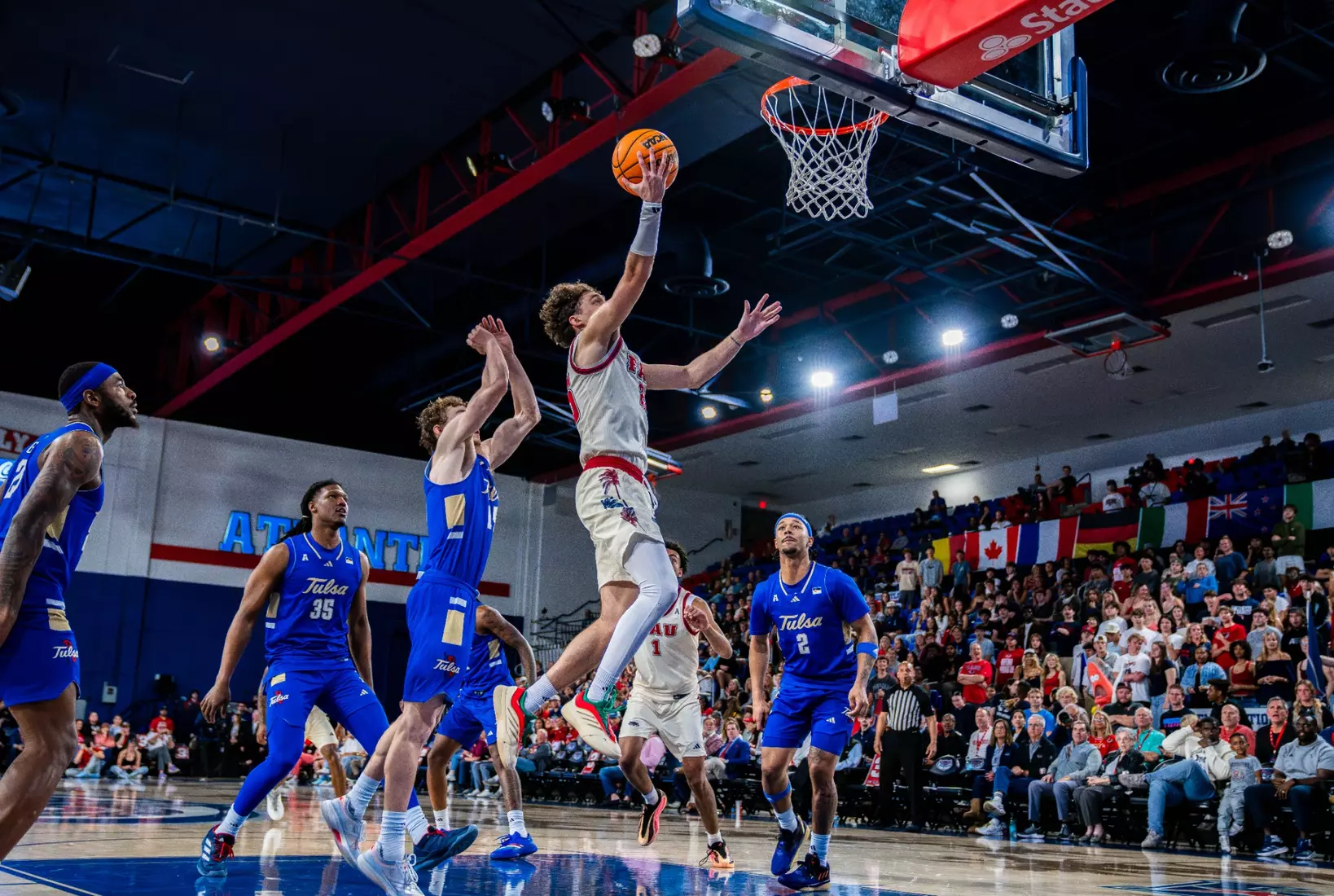 MBB's Niccolo Moretti versus Tulsa