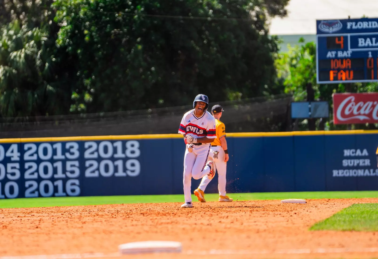 Kyle Boylston home run versus Iowa