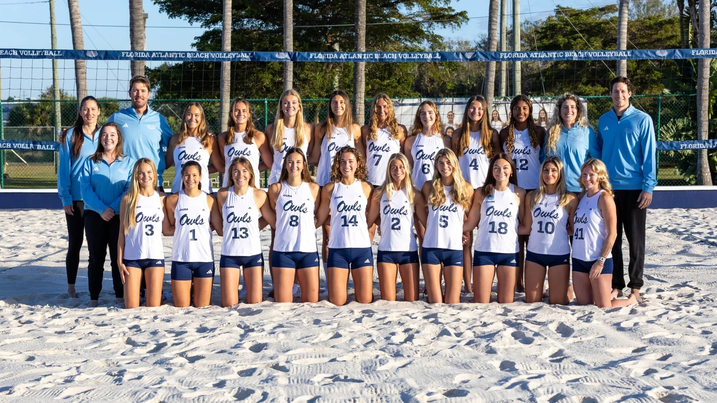 2026 Florida Atlantic BVB Team Photo