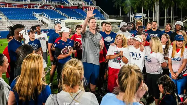 Ladies Night with Zach Kittley