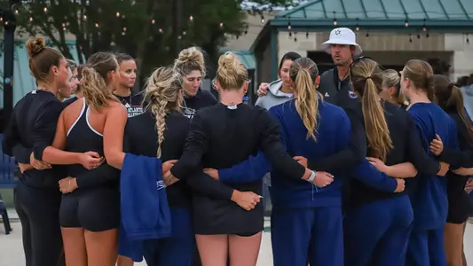 BVB Huddle at Texas Invitational