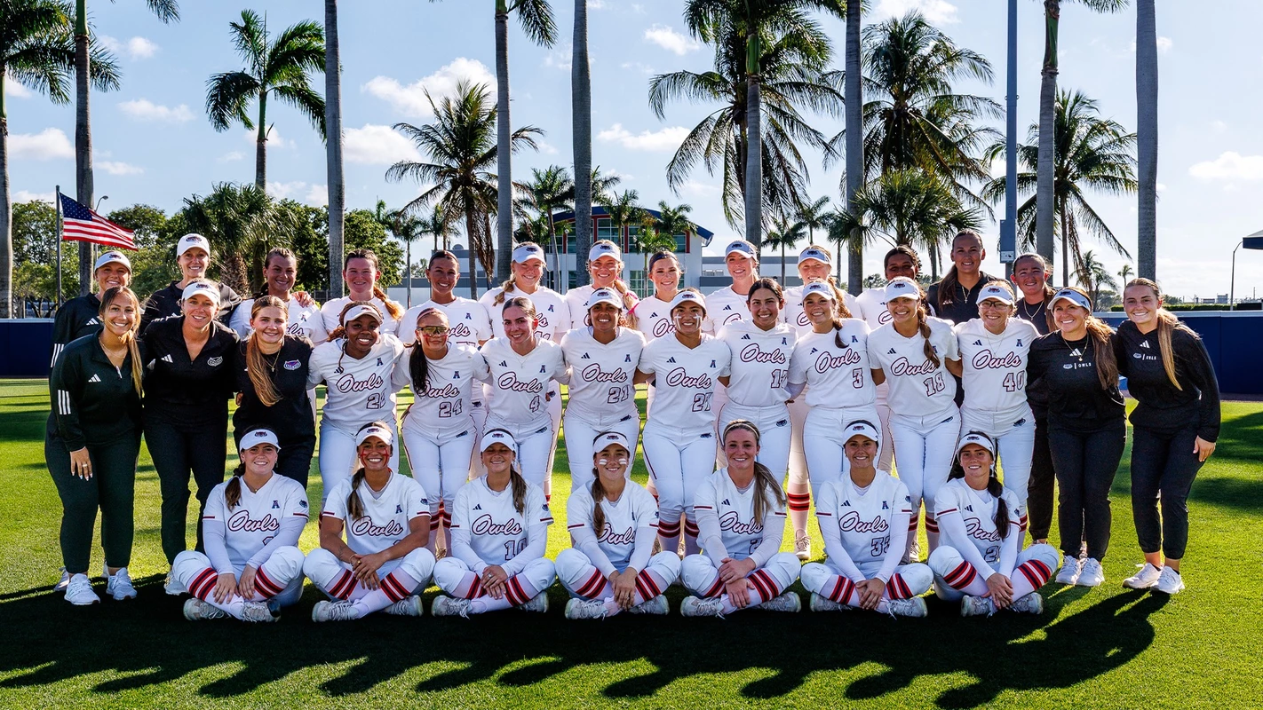 2026 Softball Team Photo