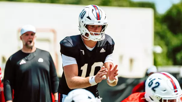 Caden Veltkamp at practice