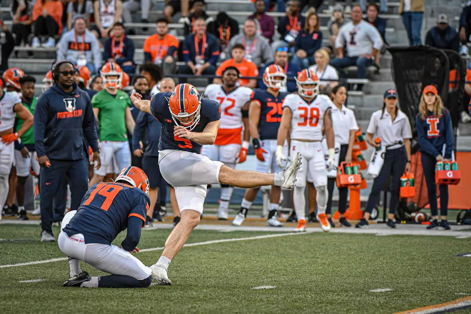 2022 Orange and Blue Spring Game