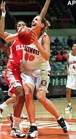 Illinois' Kylie Martin puts up a shot against Illinois State's Myra Bolton on Tuesday.