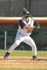 Andy Schutzenhofer's ninth inning double led Illinois to a 5-4 extra inning win over MSU Saturday afternoon.