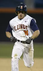 Rightfielder Trevor Huisinga went 3-for-5 with three runs and two RBI in Illinois' 11-9 loss to Michigan State.