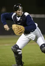 Chris Robinson singled, stole second and scored Illinois' only run in its 9-1 loss at Penn State.