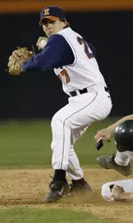 Ryan Hastings led the Illini offense with a 3-for-4 effort, three runs and two RBI in Illinois' 13-8 win against Northern Iowa in the Spring Trip opener.