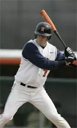 Lars Davis' two-run homer in the fourth inning gave Illinois a 4-3 lead, but Indiana scored twice in the sixth inning for a 5-4 win in game one of the doubleheader.