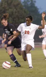 Chichi Nweke scored the first three points of her collegiate career in Illinois' 4-0 win over Syracuse in the Illinois Tournament.