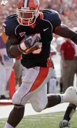 Rashard Mendenhall ran for 160 yards, helping to give Illinois its first 3-0 start in the Big Ten since 1990. (AP Photo/Seth Perlman)