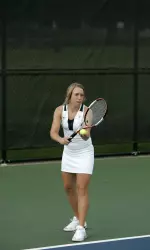Freshman Megan Fudge returns to the lineup with win at No. 1 singles in Illinois' 6-1 loss to Purdue on Friday night.