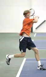 The No. 6 Illinois men's tennis team dropped a heartbreaker on the road to LSU, 4-3.