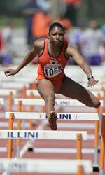 Senior Camile Robinson was the top Illini finisher at the NCAA Mideast Regional Championships, placing third in the 400m hurdles to qualify for nationals.