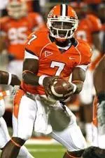 QB Juice Williams threw for two touchdown against No. 10 Ohio State.