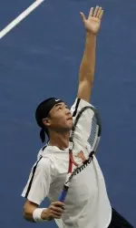 Freshman Waylon Chin and the illini fall short against No. 6 USC.