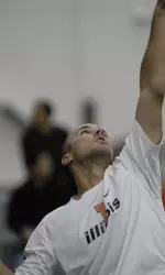 Sophomore Billy Heiser leads Illini in loss.