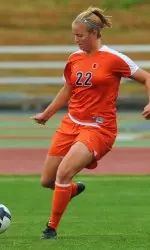 Junior Laura Knutson scored the game-winning goal for Illinois against Iowa.