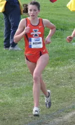 Senior Angela Bizzarri was crowned champion of the meet, finishing the 6K race in 20:07.5.