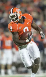 WR Arrelious Benn accumulated more than 1,000 yards in receptions in 2008.
