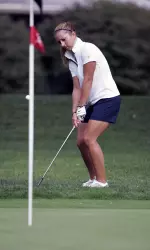 Junior Samantha Sloan shot a three-under 69 in the final round of the Lady Northern Invitational.