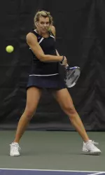 The Illini fell 9-7 in the doubles title match of the Midwest Regional Championships.
