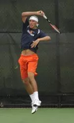 Junior Abe Souza won his 10th straight match of the season.