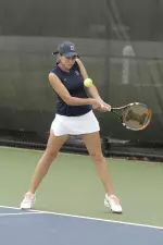 Junior Leigh Finnegan won her sixth straight in the team's 5-2 victory over Wisconsin.