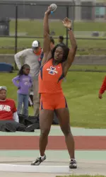 Senior Aja Evans repeated as a Drake Champion in the shot put and continued her undefeated season.