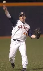 Left fielder Casey McMurray went 2-for-4 with an RBI as Illinois fell to Missouri, 7-4.