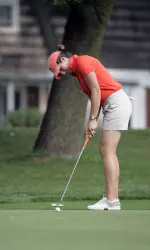 Sophomore Nora Lucas