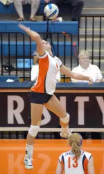 Junior Colleen Ward notched a career-high 29 kills in the Illini's five-set loss to Cincinnati.