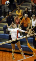 Senior Colleen Ward paced the Illini offense with 22 kills while hitting .536.