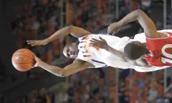 D.J. Richardson scored 20 points.