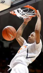 Illinois' Jereme Richmond dunks the ball during the second half.
