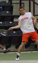 Junior Roy Kalmanovich claimed his 16th win of the season in Illinois' 4-0 victory over Drake.