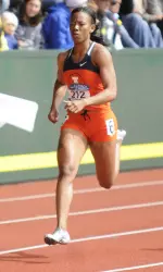 Junior Ashley Kelly qualified for the NCAA 400m final, becoming the first Illini to do so since 1989.