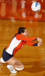 Rachel Feldman had the 10th most digs in a match in Illinois history with 31 vs. UCSB.