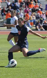 Vanessa DiBernardo led the squad with five shots in tonight's game.