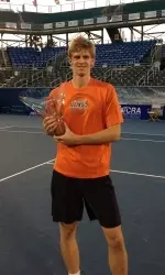 Former Illini Kevin Anderson took home the Delray Beach title on Sunday.