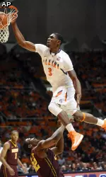Brandon Paul had 21 points, including this dunk that posterized Minnesota's Trevor Mbakwe.