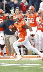 V'Angelo Bentley returns a punt for a 67-yard touchdown.